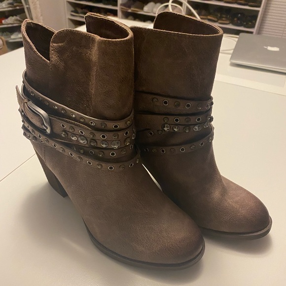 Not Rated Shoes - Not Rated Booties Size 9.5